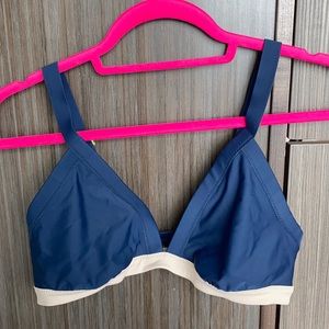 ALL OFFERS ACCEPTED! Lululemon bikini top
